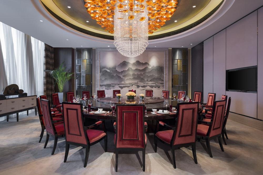 Wanda Realm Wuhan Exterior foto